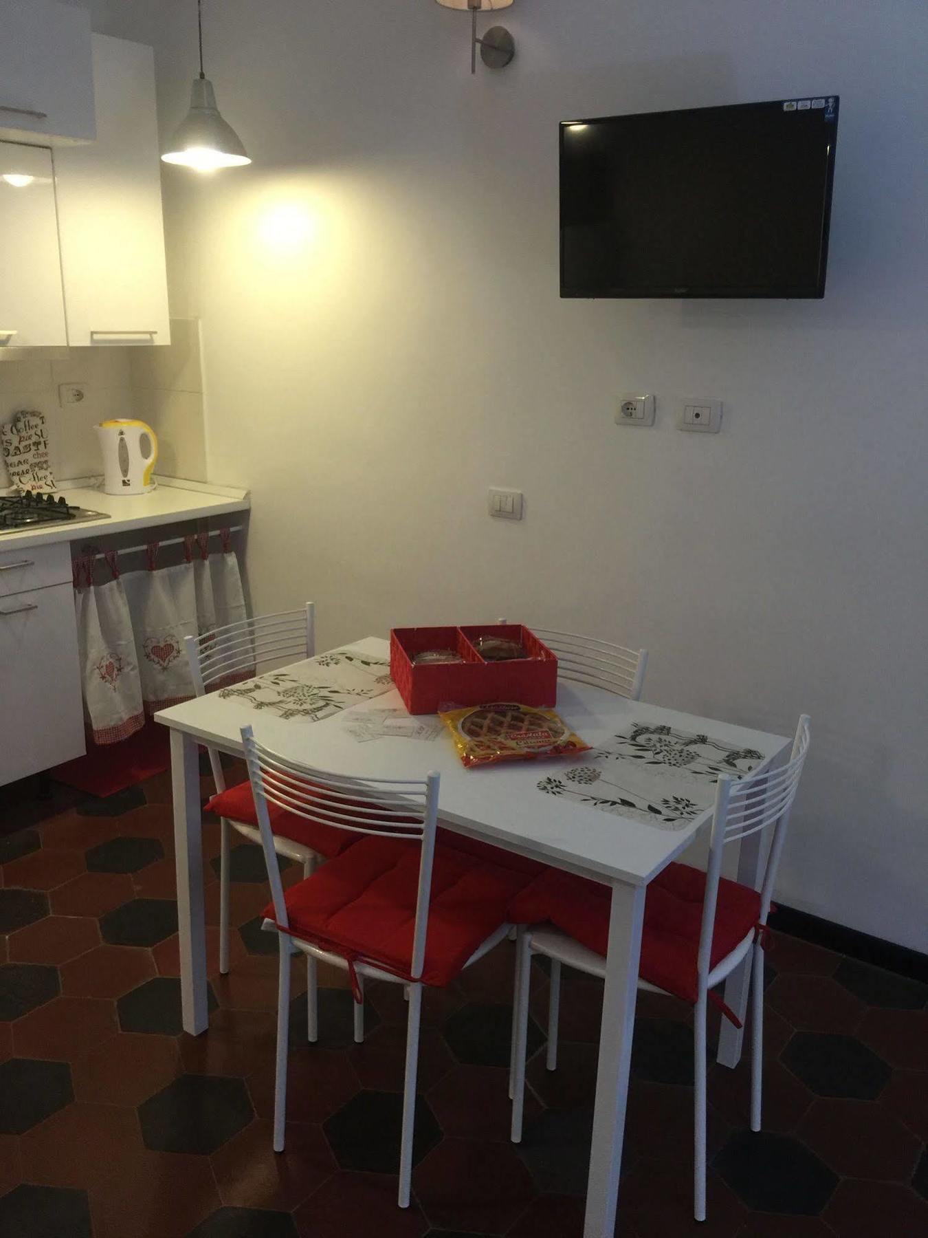 Roma Street Home מראה חיצוני תמונה